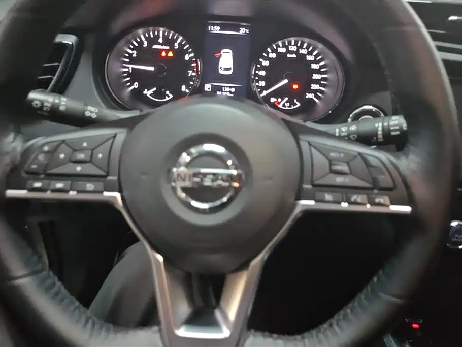 Nissan X-Trail 2023 — фото 14