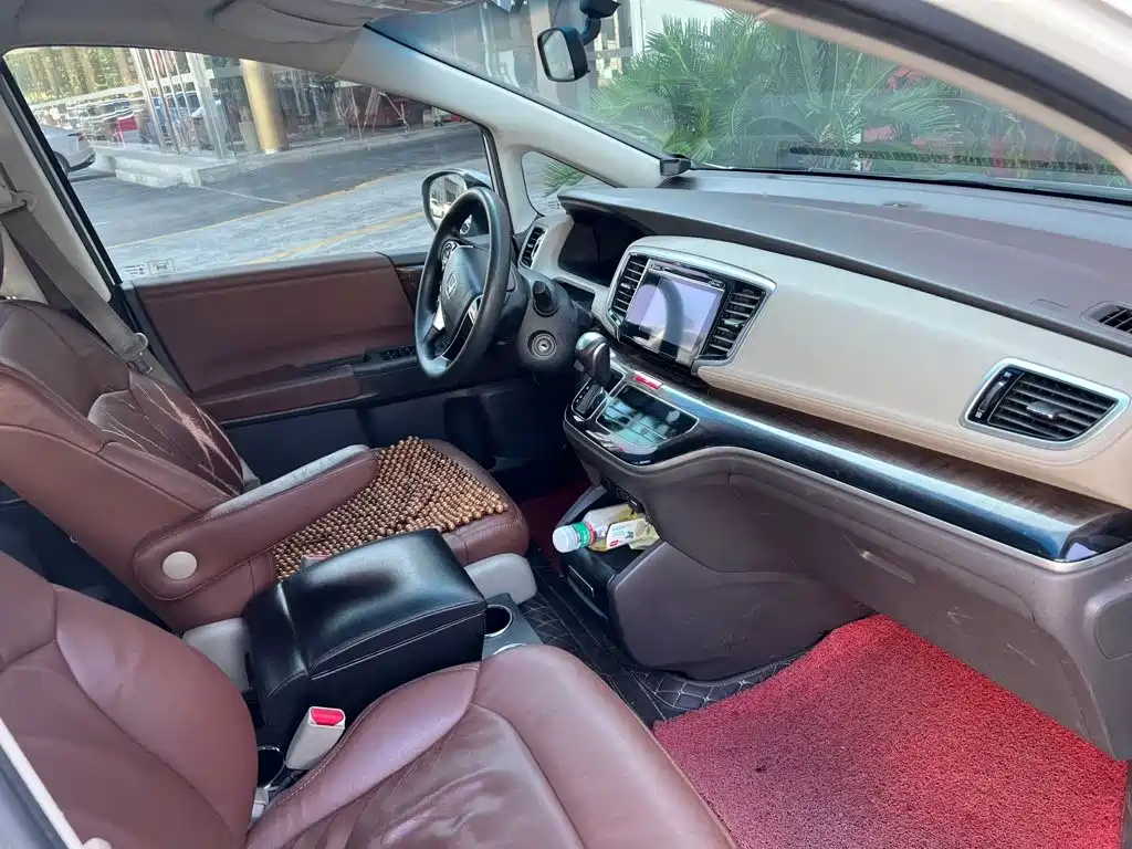 Honda Odyssey 2016
