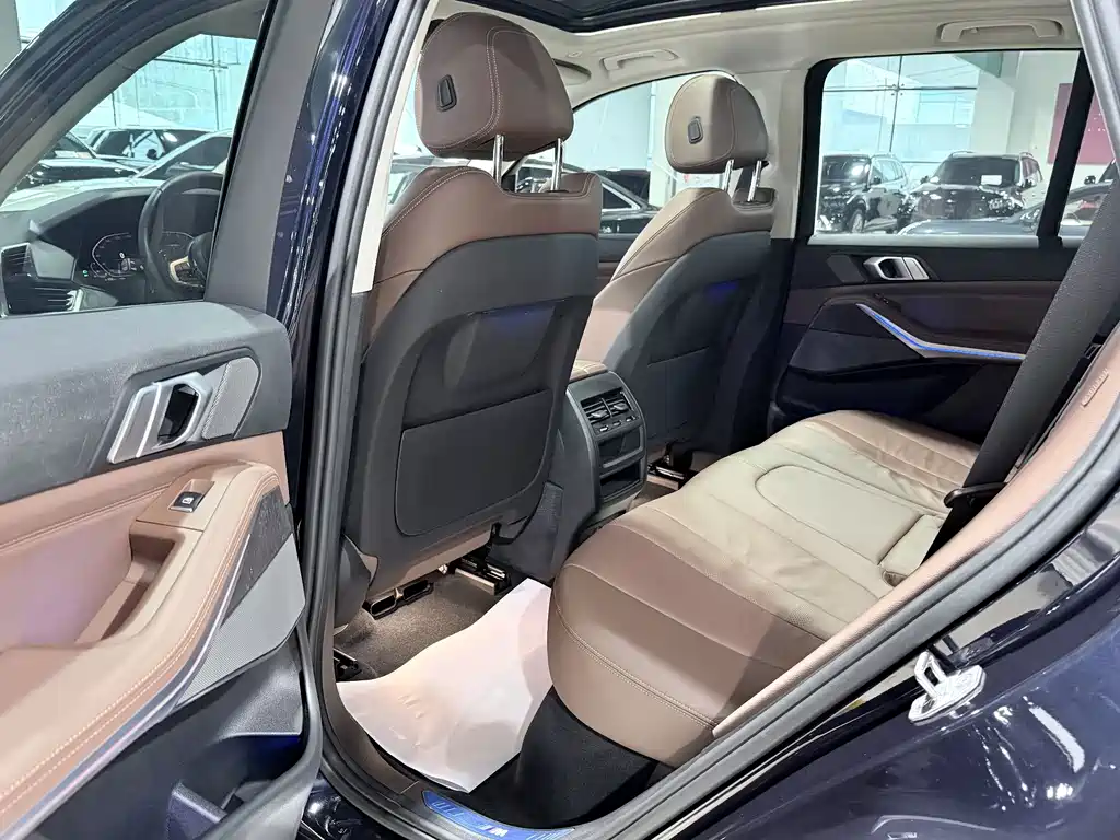 BMW X5 2019 — фото 11