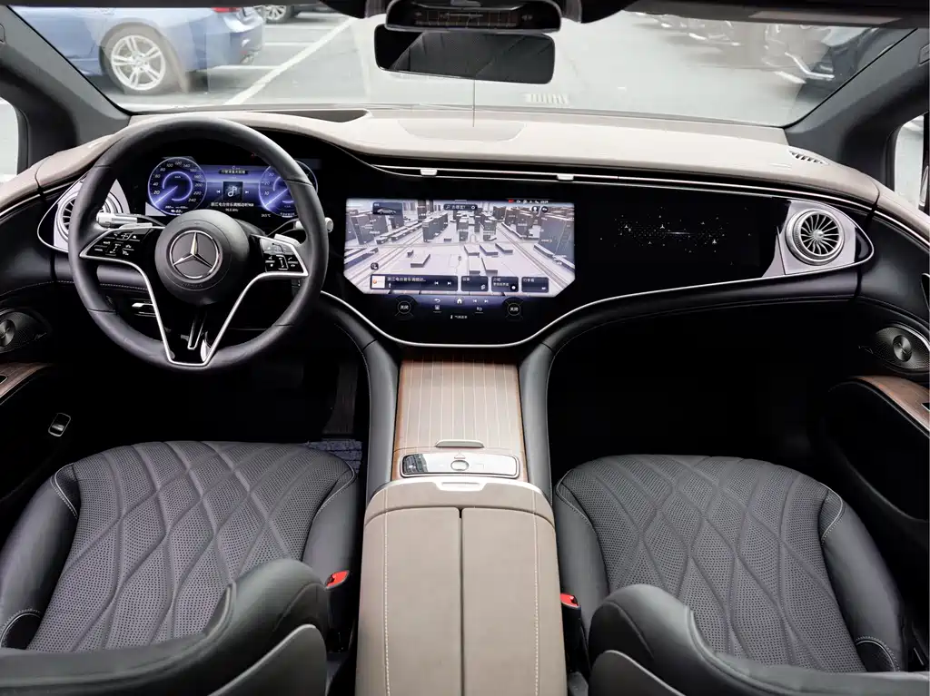 Mercedes-Benz EQS 2023 — фото 12