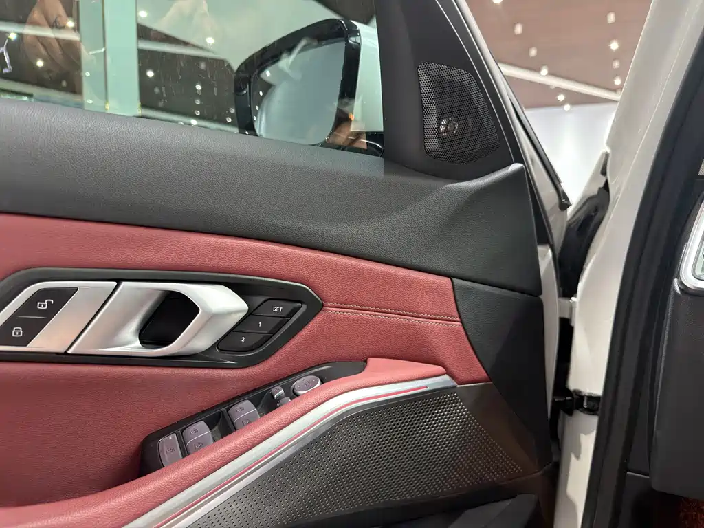 BMW i3 2024 — фото 10
