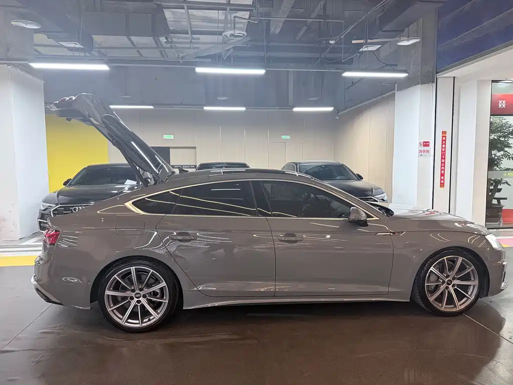 Audi A5 2021 — фото 14