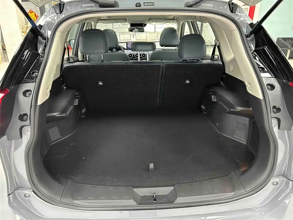 Nissan X-Trail 2025 — фото 17