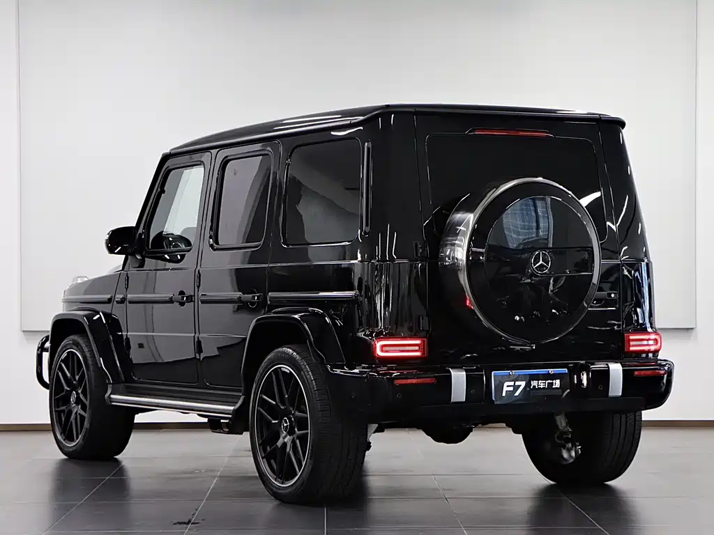 Mercedes-Benz G-Class 2023 — фото 4