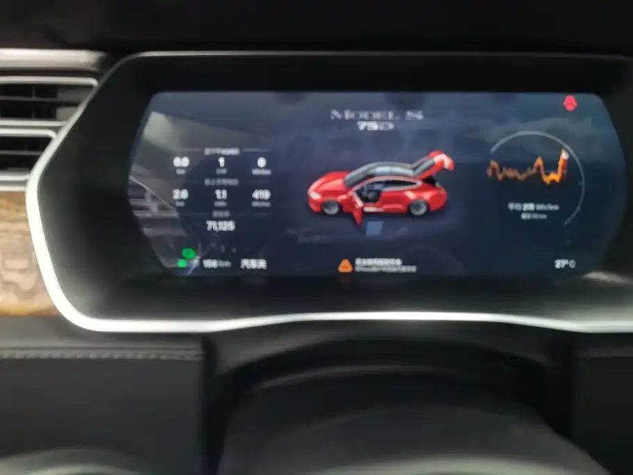 Tesla Model S 2017 — фото 14