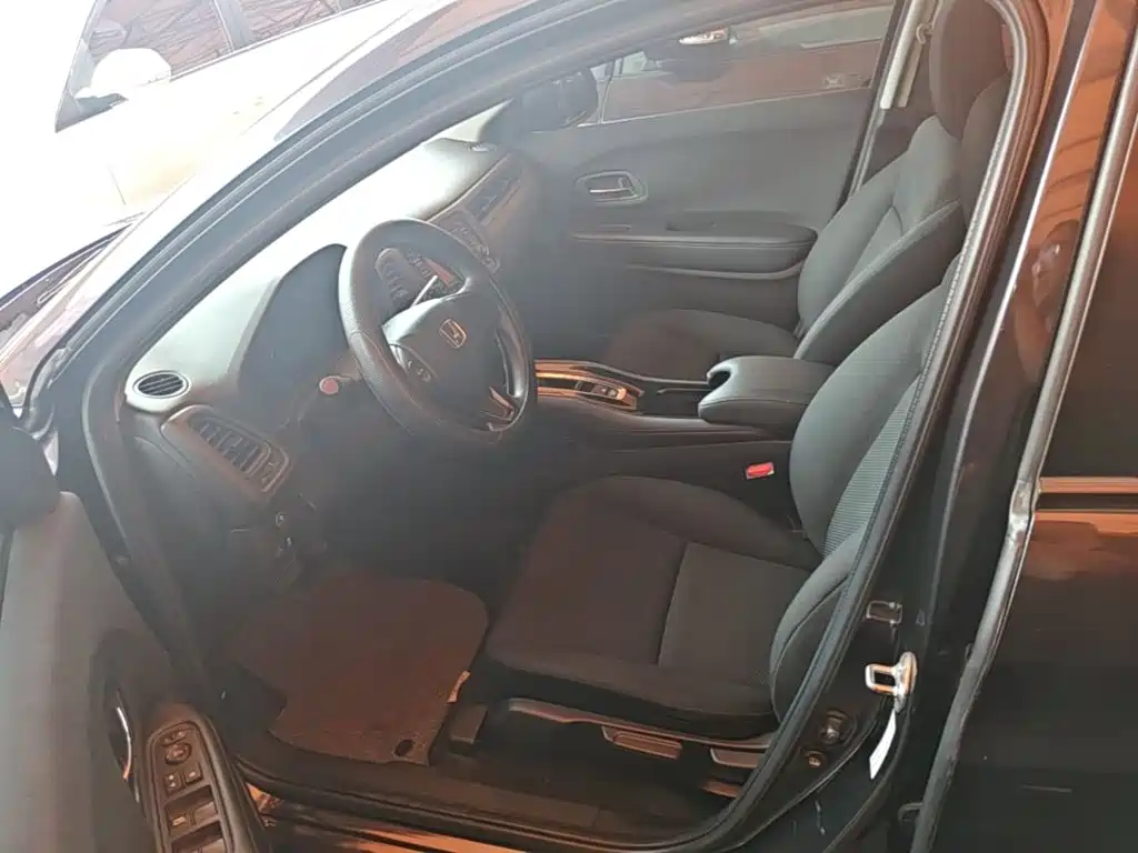 Honda Vezel 2016 — фото 15