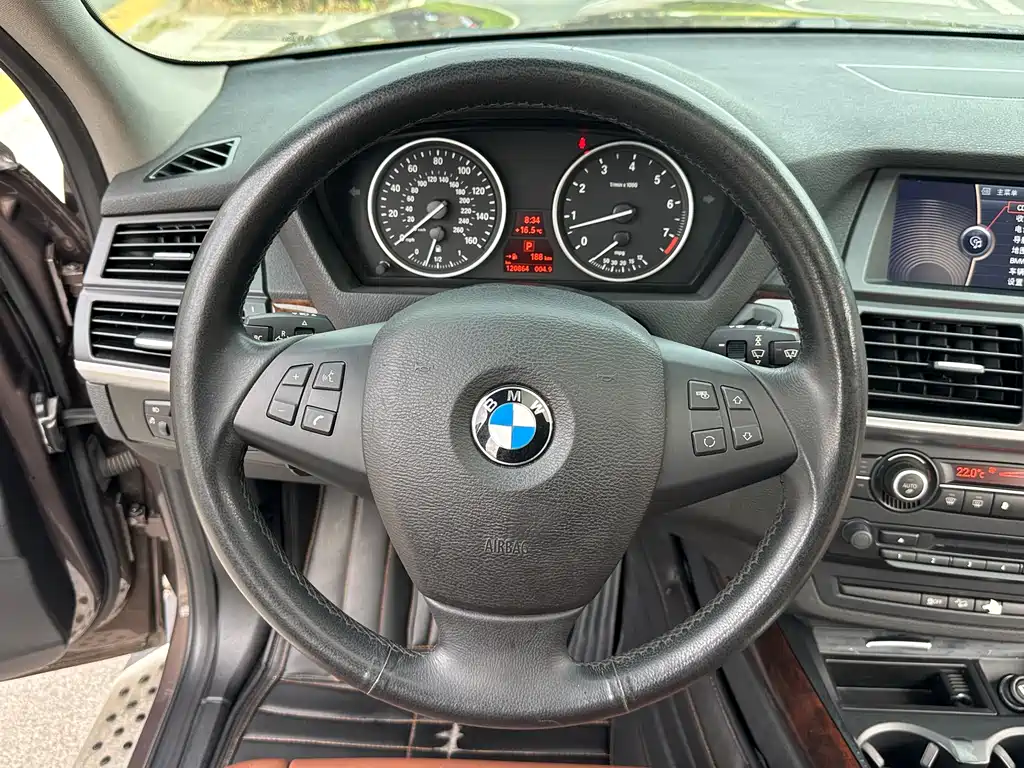 BMW X5 2012 — фото 15