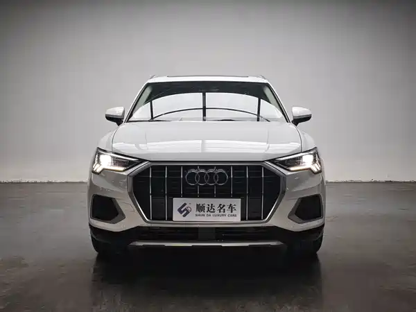 Audi Q3 2021