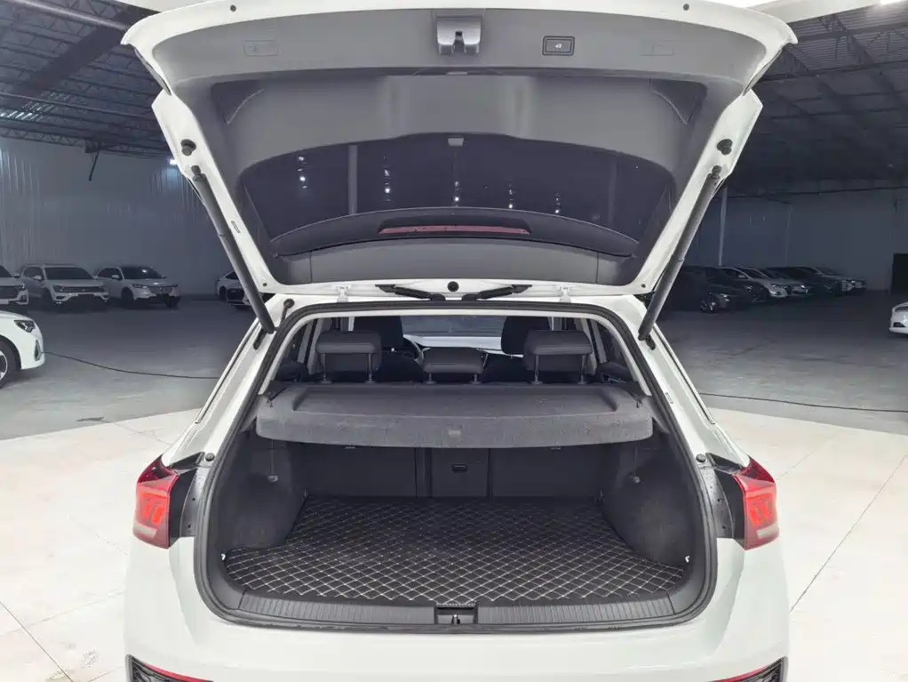 Volkswagen T-Roc 2022 — фото 17