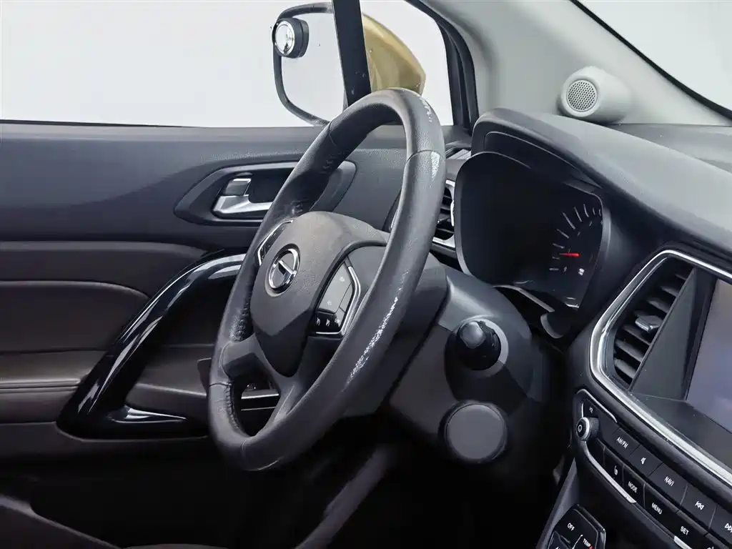 GAC Motor Trumpchi GS4 2016 — фото 22