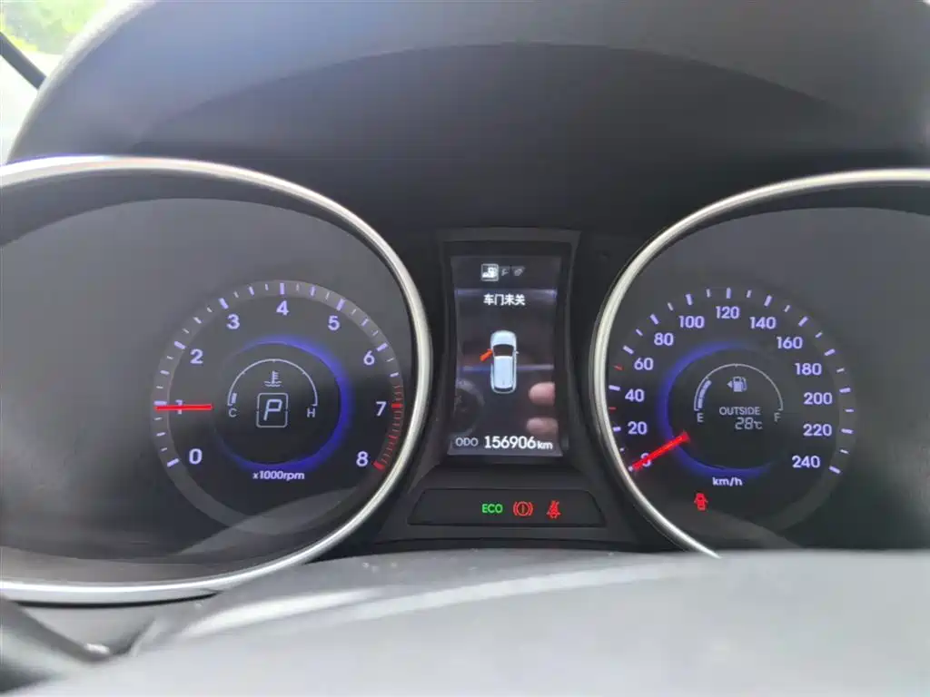 Hyundai Santa Fe 2016 — фото 12