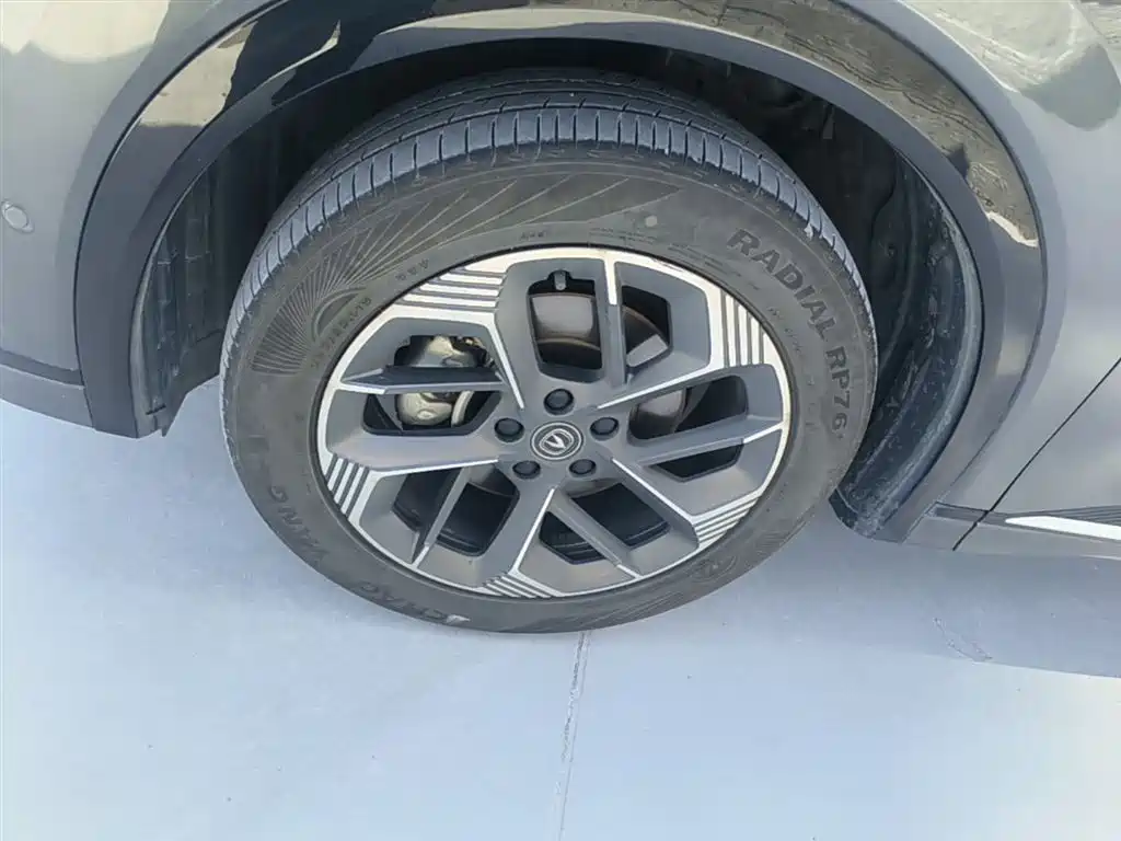 Changan CS75 PLUS 2024 — фото 23