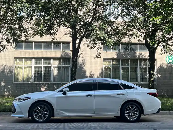 Toyota Avalon 2020