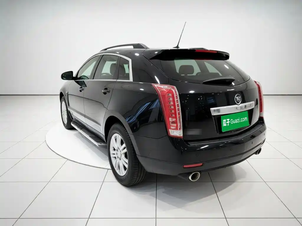 Cadillac SRX 2014 — фото 4
