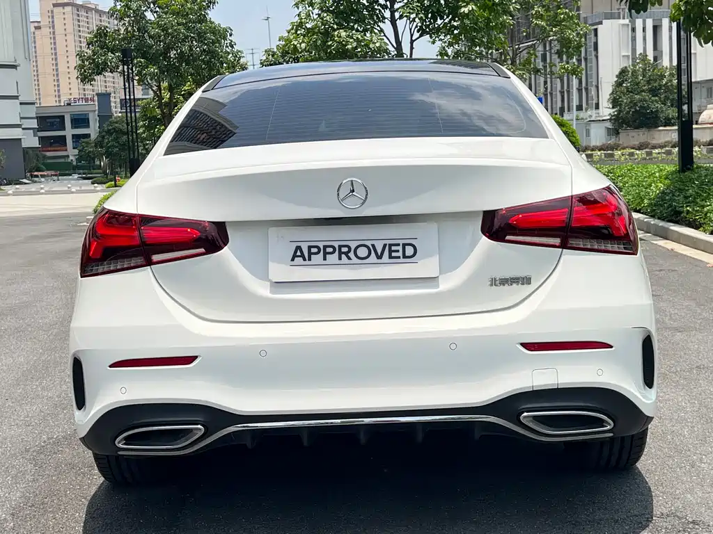Mercedes-Benz A-Class 2019 — фото 3