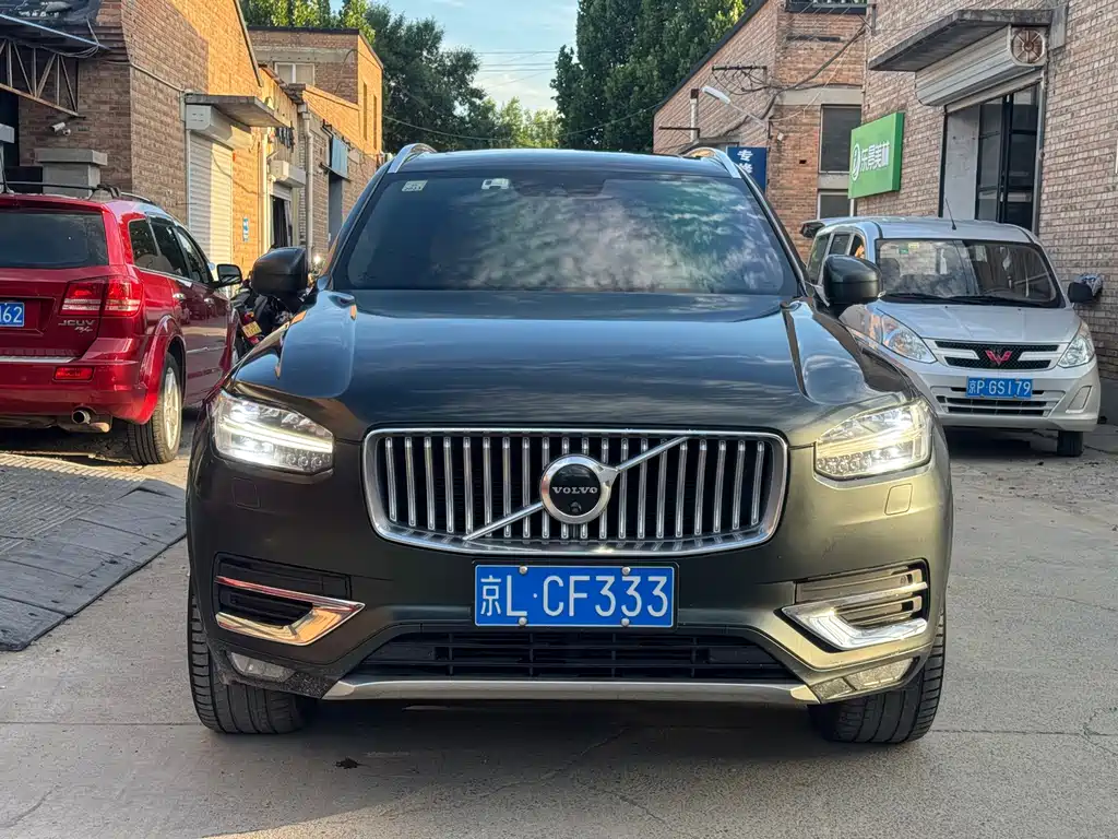 Volvo XC90 2017 — фото 4