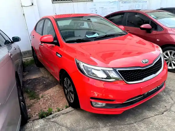 Kia K2 2015
