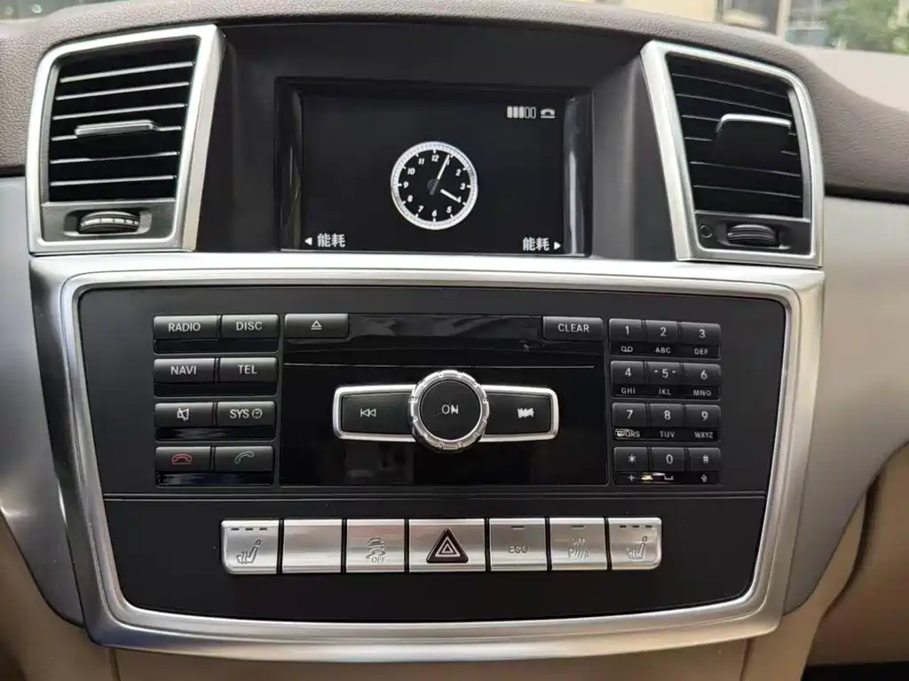 Mercedes-Benz M-Class 2014 — фото 10