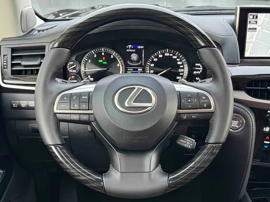 Lexus LX 2020 — фото 14