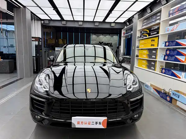 Porsche Macan 2016