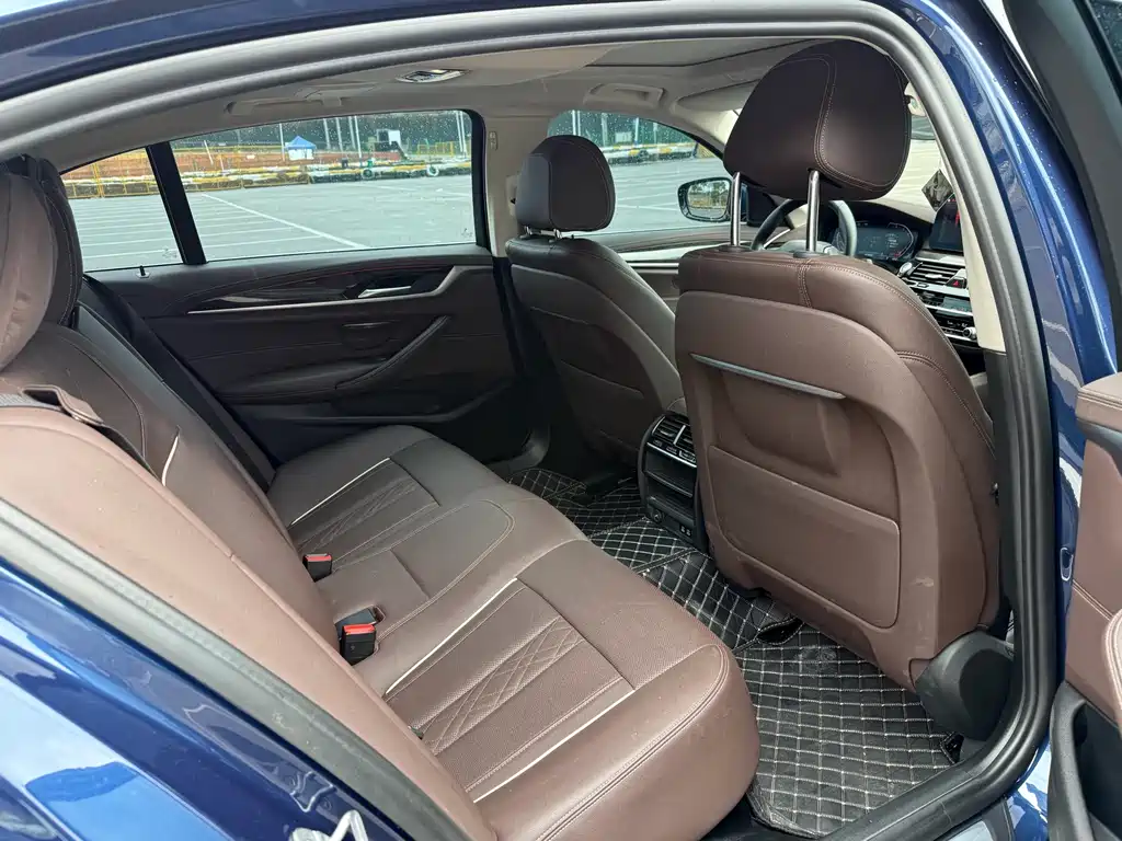 BMW 5 Series 2020
