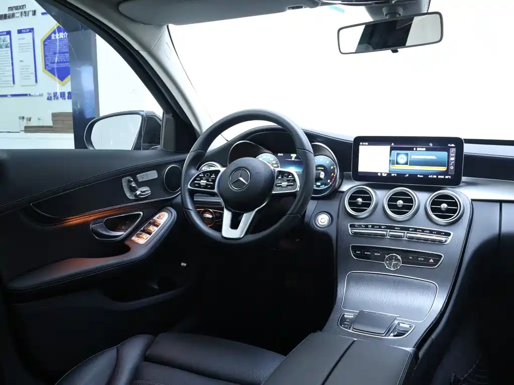 Mercedes-Benz C-Class 2020 — фото 14