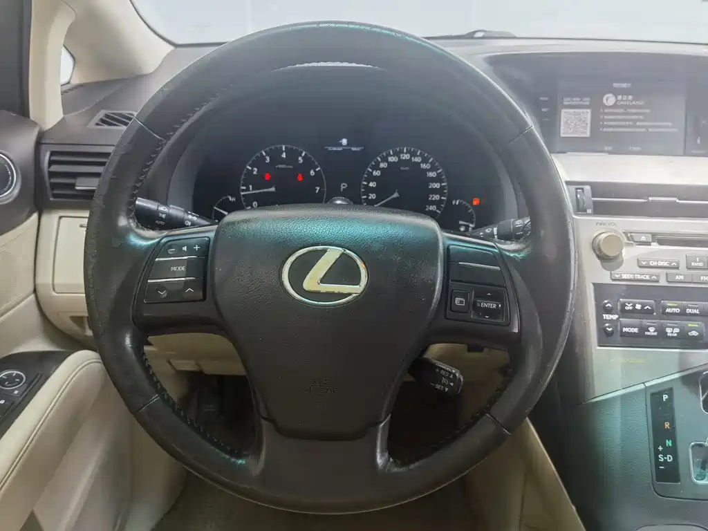 Lexus RX Classic 2011 — фото 10