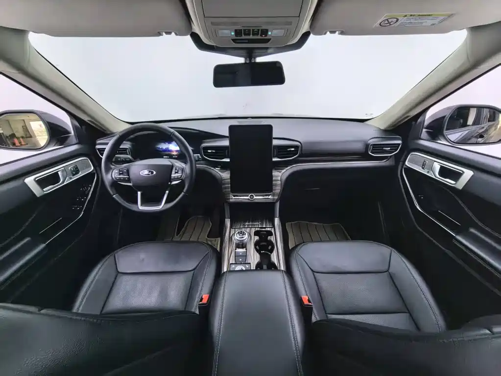 Ford Explorer 2022 — фото 12