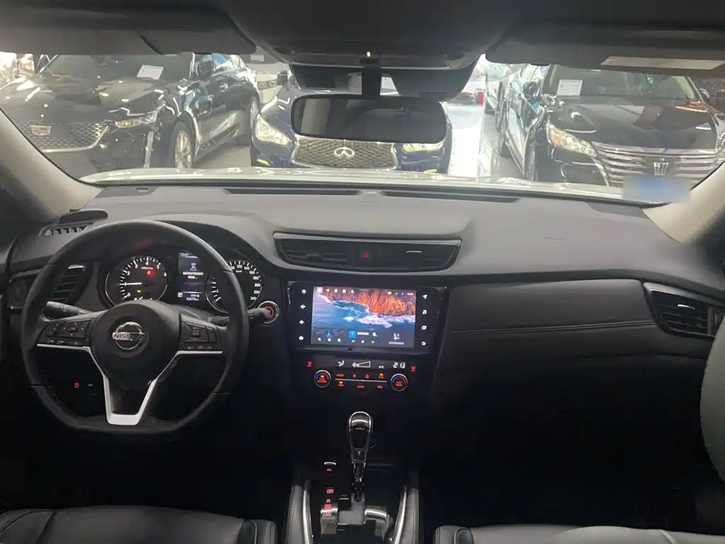 Nissan X-Trail 2023 — фото 21