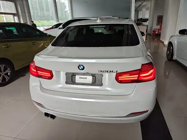 BMW 3 Series 2018
