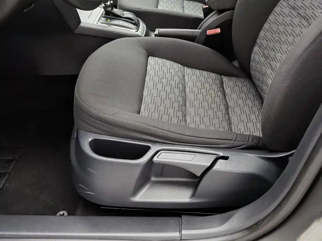 Skoda Octavia 2014 — фото 20