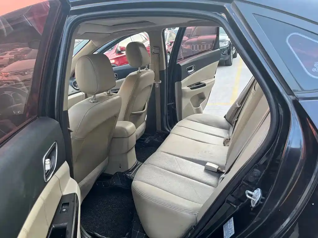 Changan Escape 2012