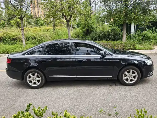 Audi A6L 2011