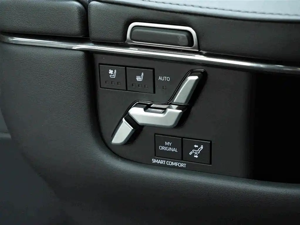 Toyota Vellfire 2024 — фото 21