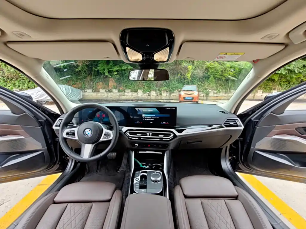 BMW i3 2023 — фото 19
