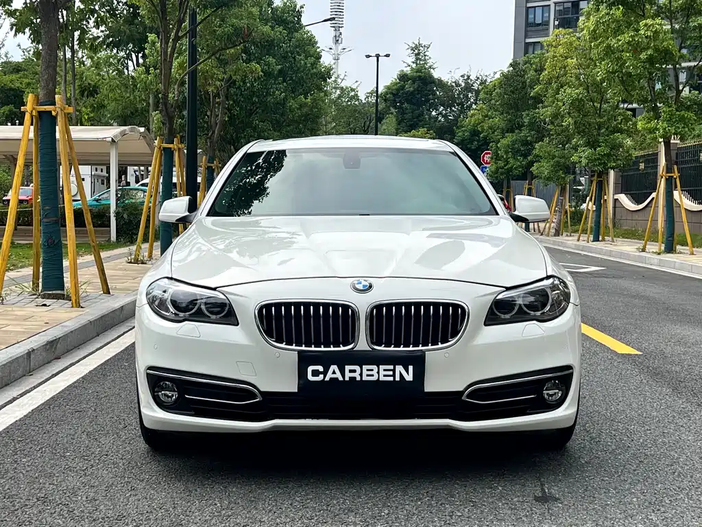 BMW 5 Series 2012