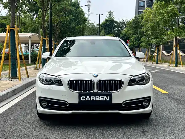 BMW 5 Series 2012