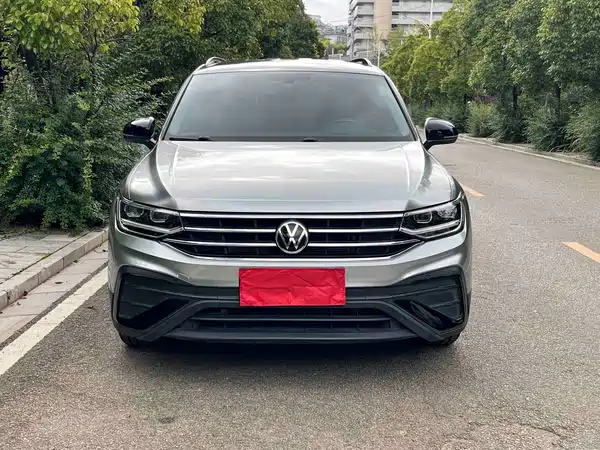 Volkswagen Tiguan L 2022