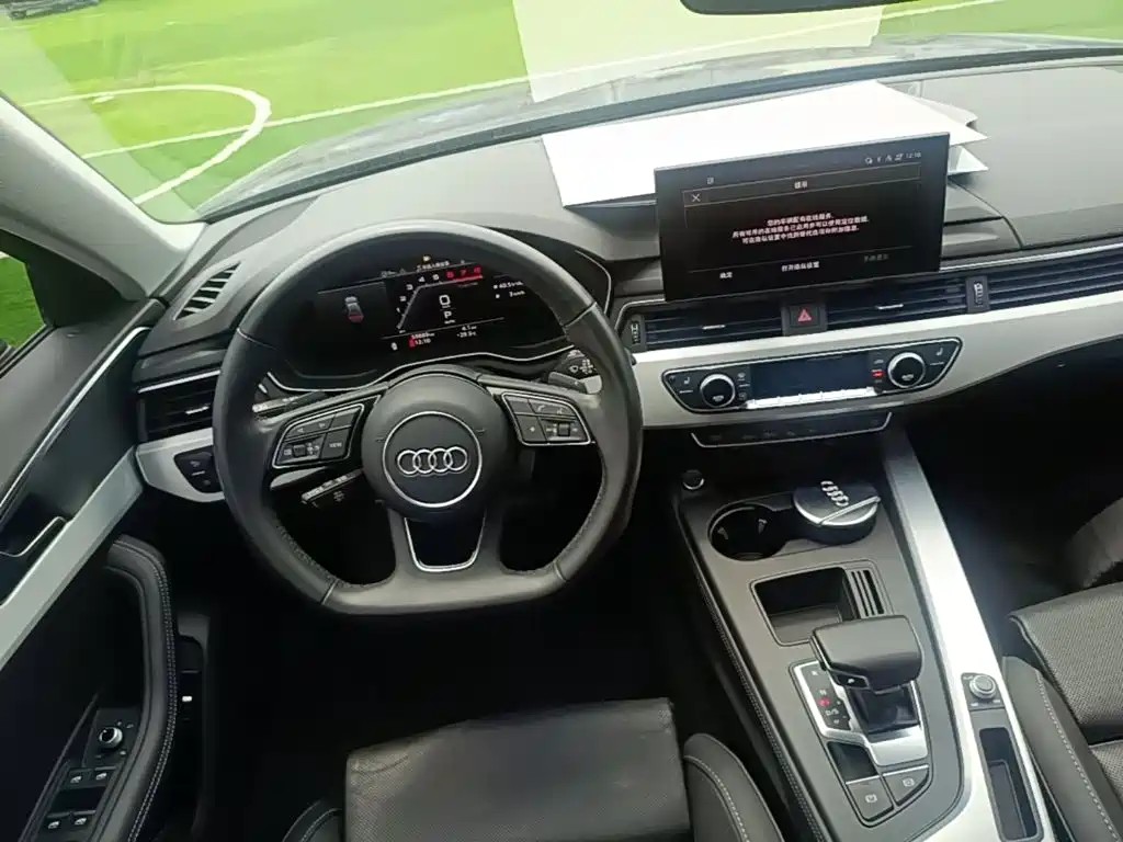 Audi A4L 2022 — фото 17