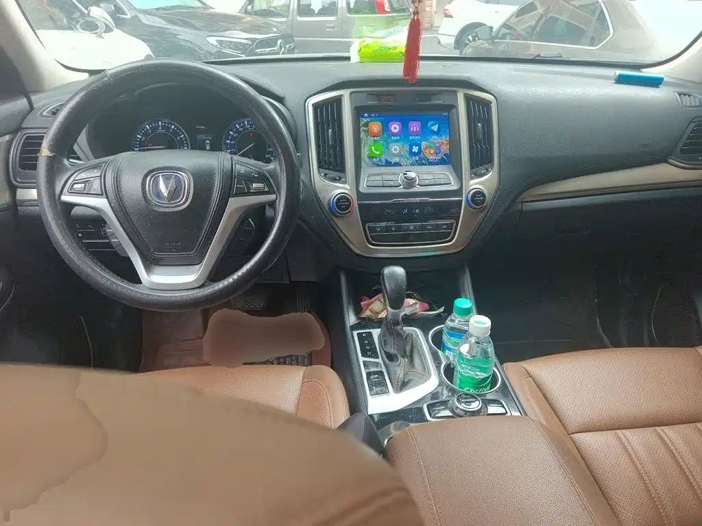Changan CS95 2017