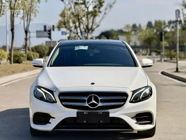 Mercedes-Benz E-Class 2018