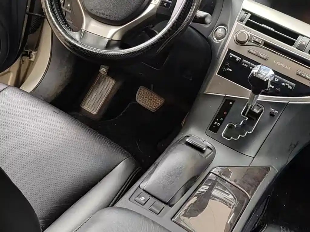 Lexus RX Classic 2013 — фото 12