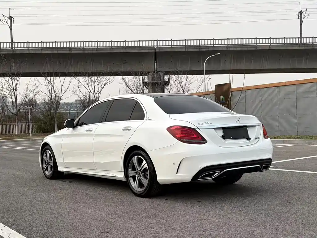 Mercedes-Benz C-Class 2020 — фото 6