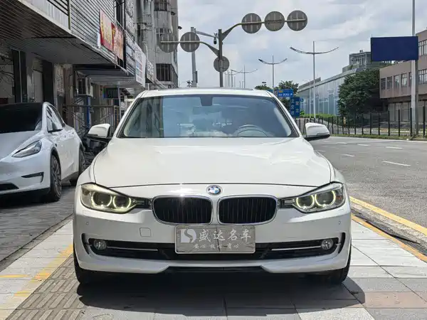 BMW 3 Series 2013