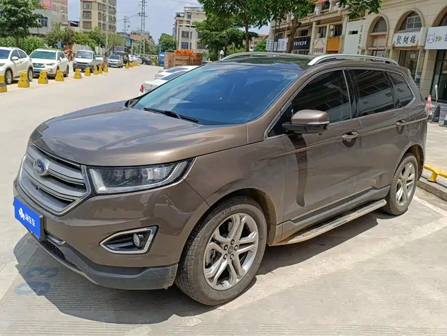 Ford Edge 2018 — фото 1