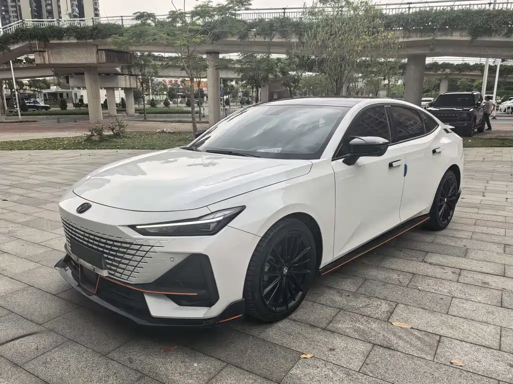 Changan UNI-V 2022