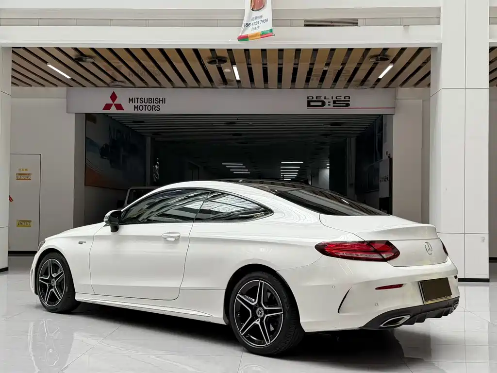 Mercedes-Benz C-Class 2020