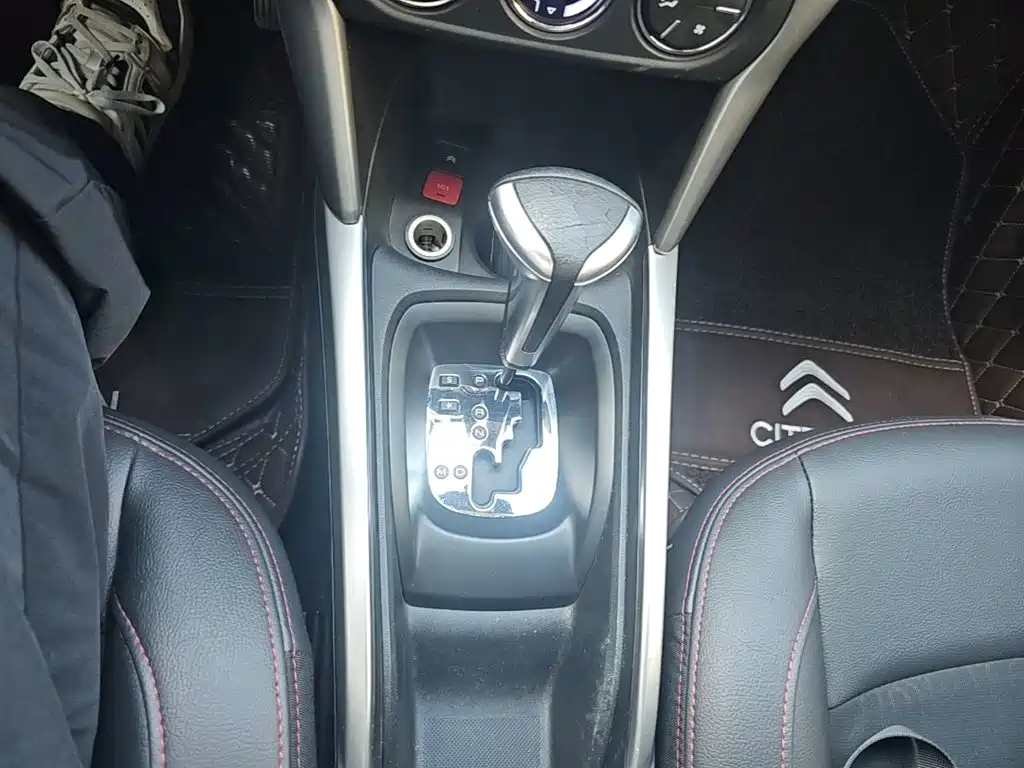 Citroen C3-XR 2015 — фото 14