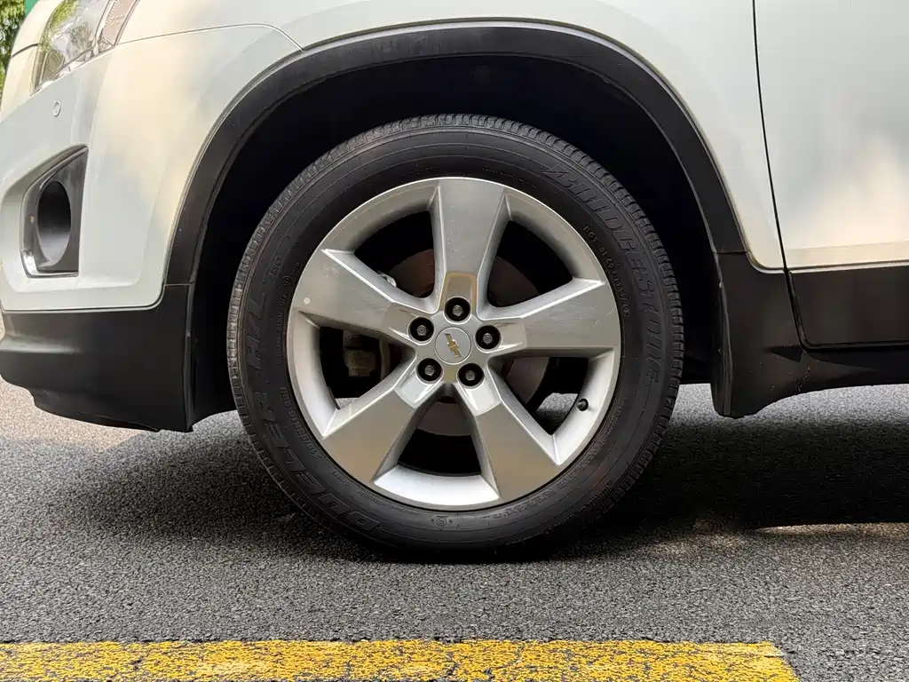 Chevrolet Trax 2015 — фото 16