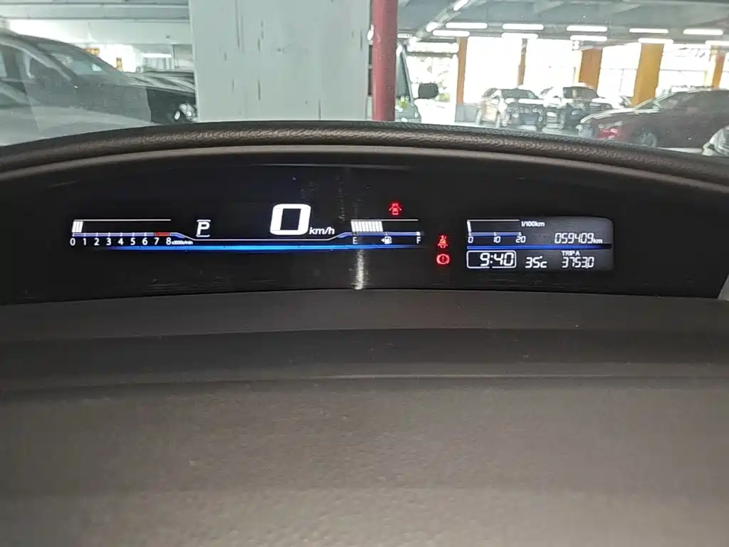 Honda Jade 2017 — фото 12